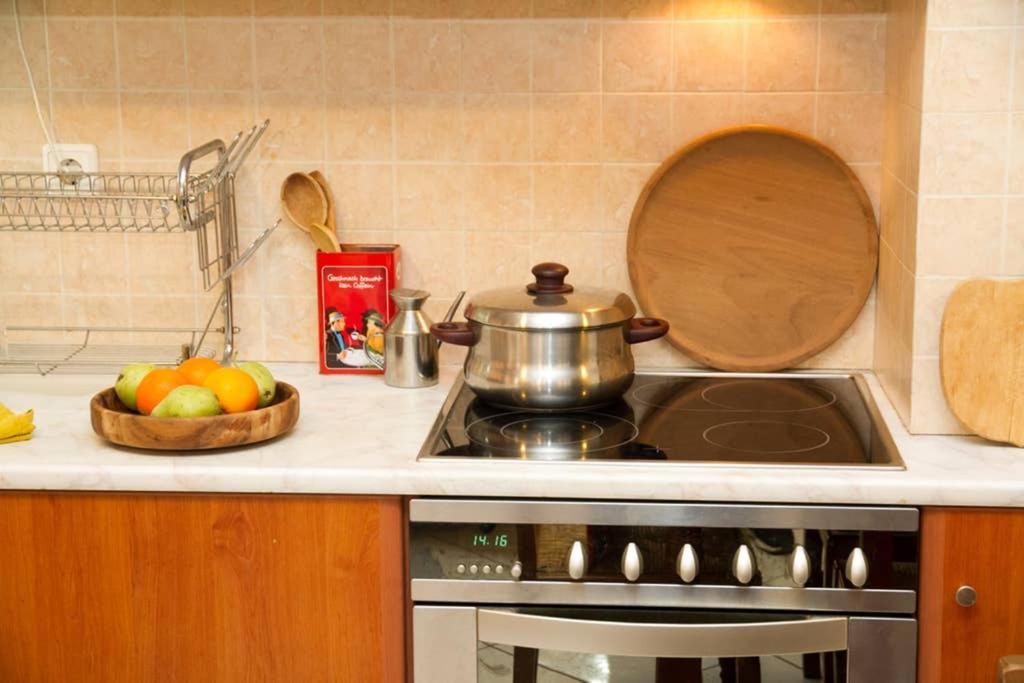 Spacious Family Flat Near Parthenon Free Parking Atenas Exterior foto